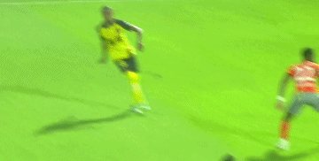 1627653827597042034.gif 世界杯直播app下载手机版-【中超】郜林传射灭旧主 深圳2比1队史首胜广州队